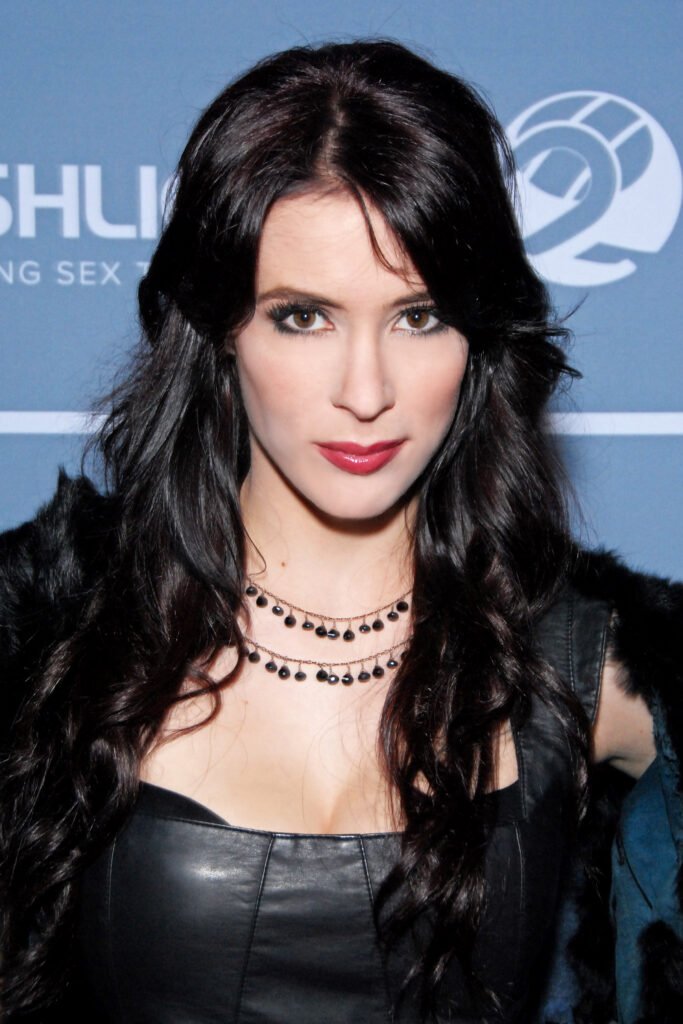 Aiden Ashley Bio, Careers, Siblings, Net Worth & More